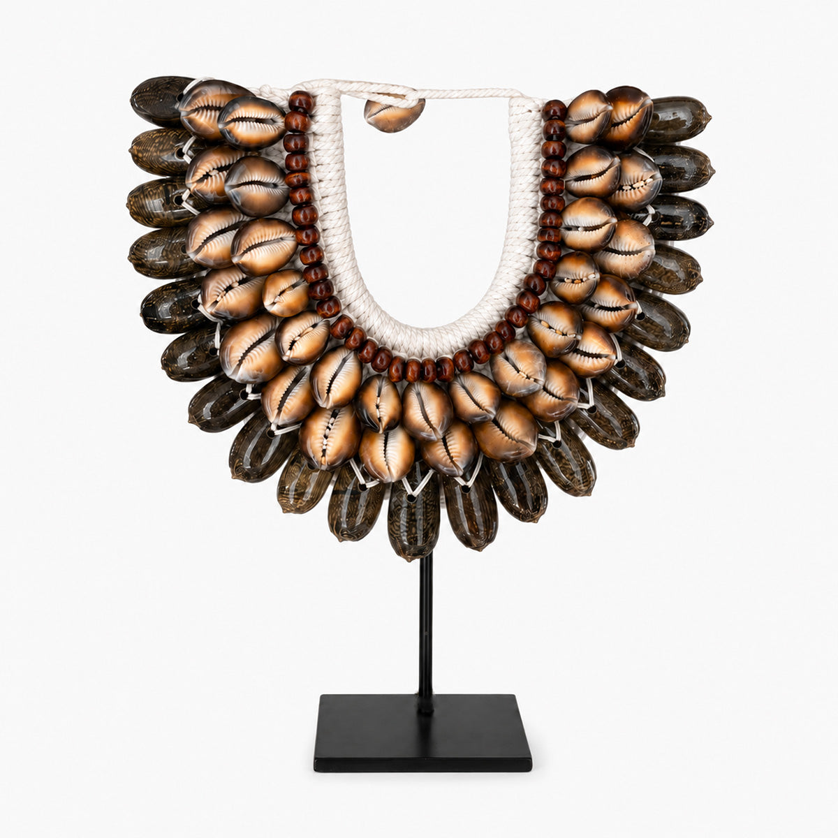 Schelpenketting op Standaard - Bruin/Wit - H 26 cm