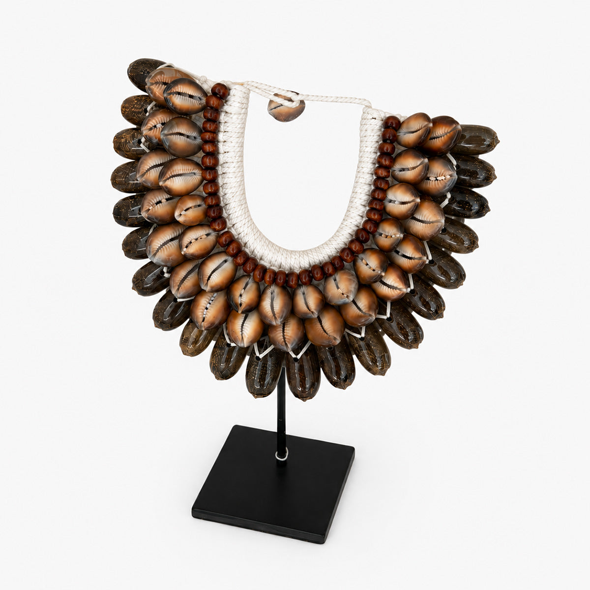 Schelpenketting op Standaard - Bruin/Wit - H 26 cm
